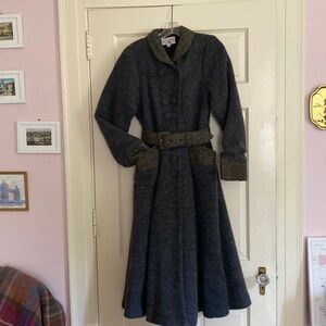 Miss Candyfloss wool/bouclé shin length lined coat charcoal gray belted
